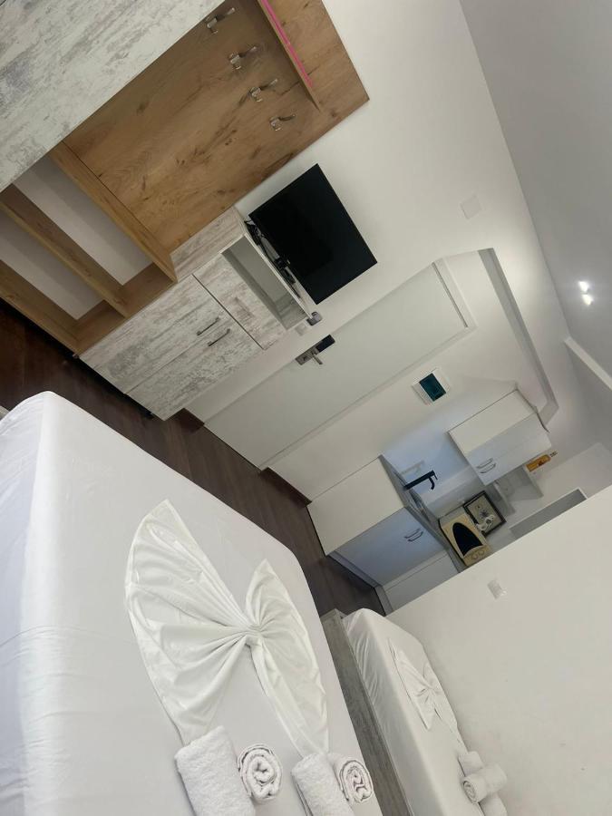Vila Irdi Ksamil Exterior foto