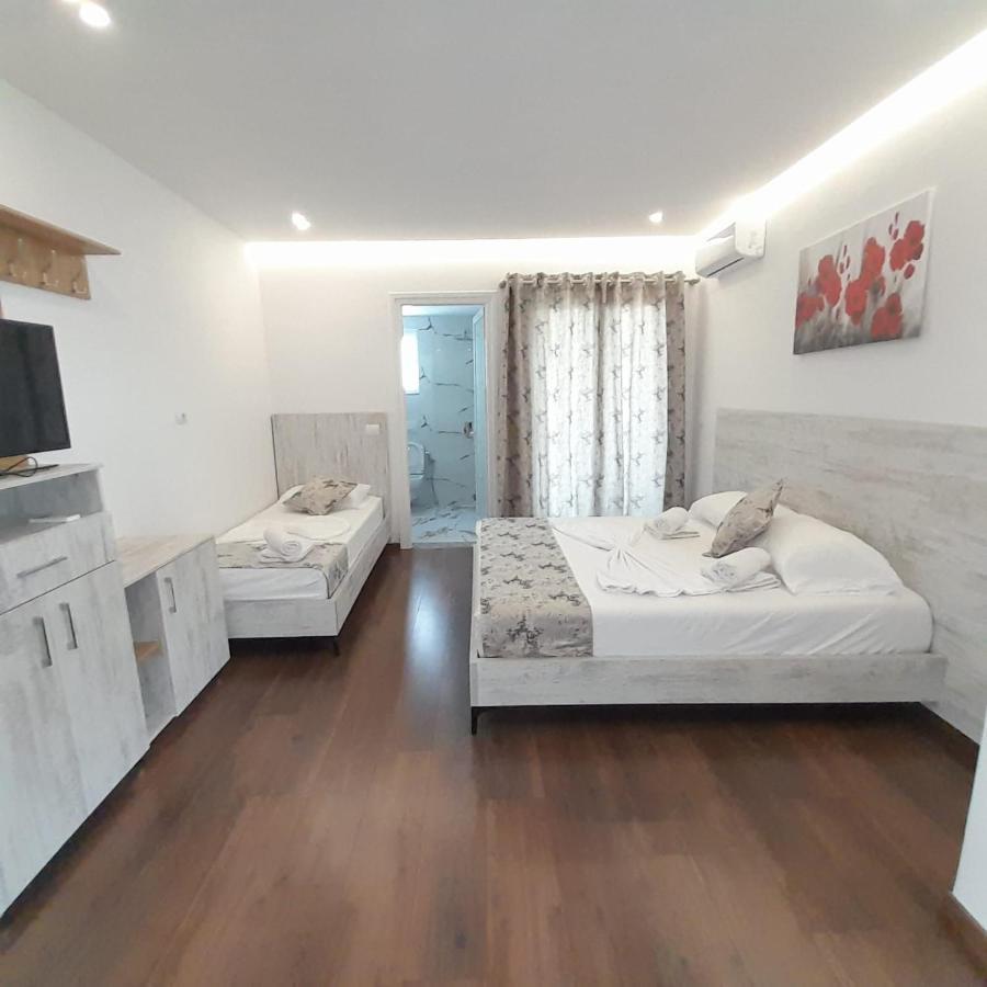 Vila Irdi Ksamil Exterior foto